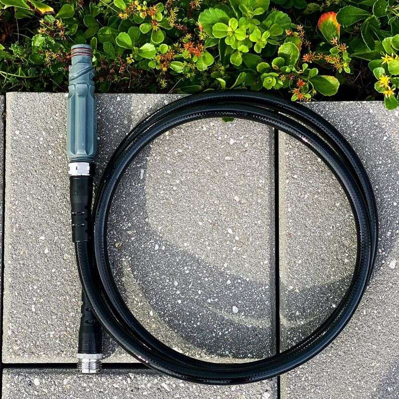 Drain and Disconnect Hoses